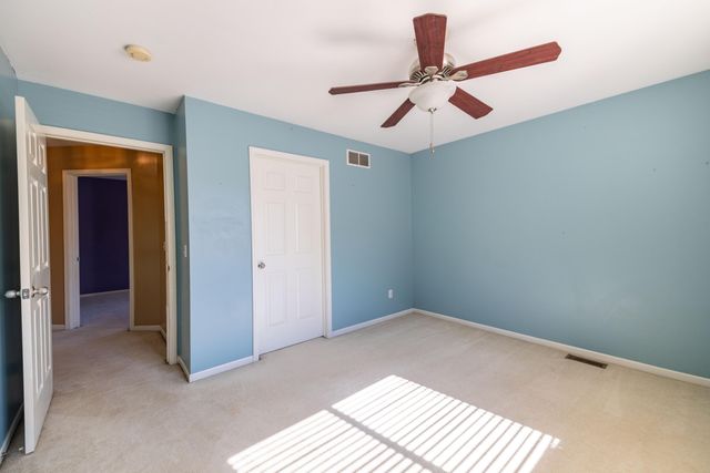 22006 Cherrywood Road, Woodhaven City, MI 48183