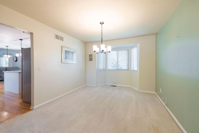 22006 Cherrywood Road, Woodhaven City, MI 48183