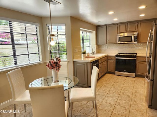 3004 Shadow Brook Lane, Westlake Village, CA 91361