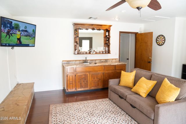 4808 N 82ND Street, Scottsdale, AZ 85251