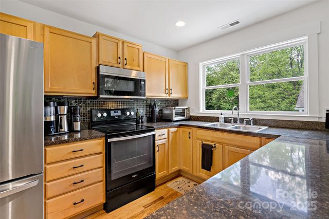 24 Browndale Road, Asheville, NC 28805