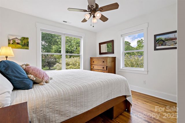 24 Browndale Road, Asheville, NC 28805