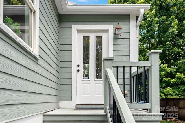 24 Browndale Road, Asheville, NC 28805