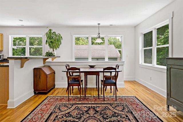 24 Browndale Road, Asheville, NC 28805