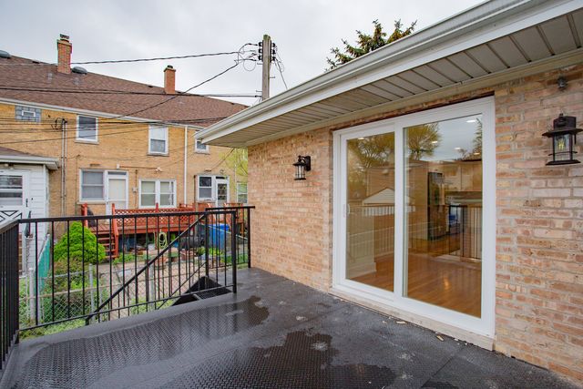 5509 N Central Avenue, Chicago, IL 60630