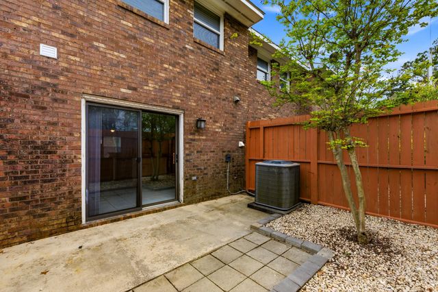 709 26th Ave S Apt M, North Myrtle Beach, SC 29582