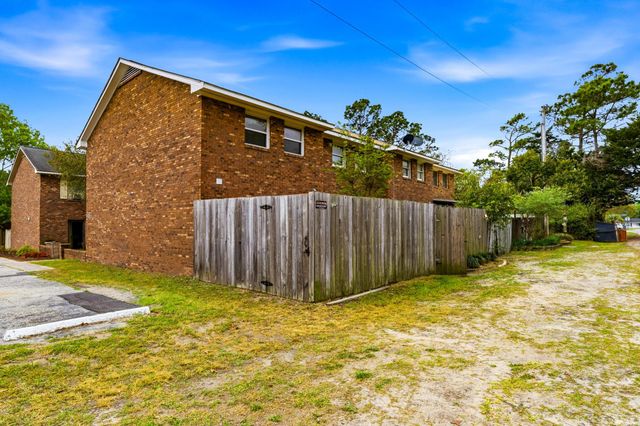 709 26th Ave S Apt M, North Myrtle Beach, SC 29582