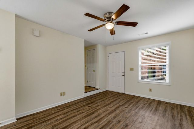 709 26th Ave S Apt M, North Myrtle Beach, SC 29582