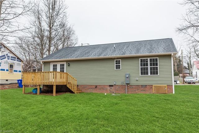 4 Hames Street, Lexington, NC 27295