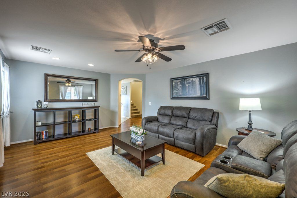 10669 Pueblo Springs Street, Las Vegas, NV 89183 — photo 4