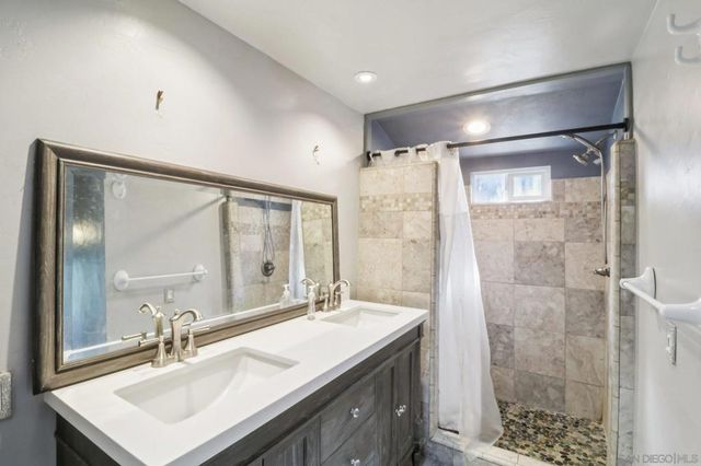 8800 Gardena Rd., Lakeside, CA 92040