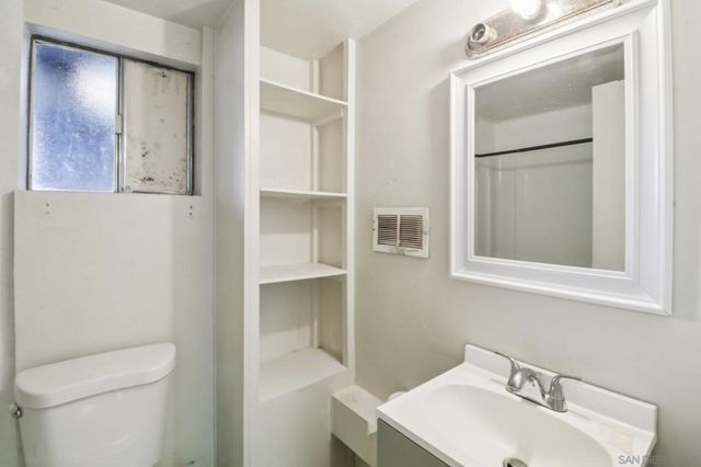 8800 Gardena Rd., Lakeside, CA 92040