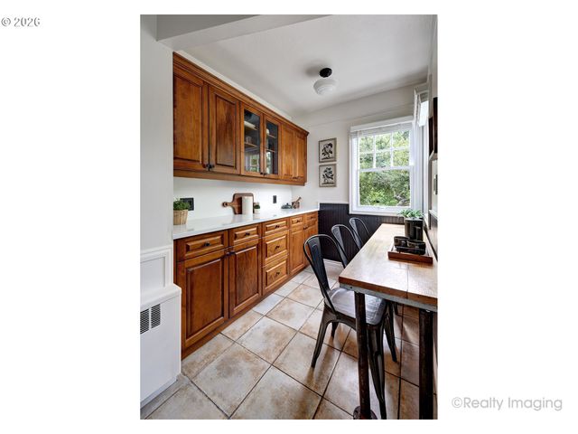 3640 Ne 69TH Ave, Portland, OR 97213