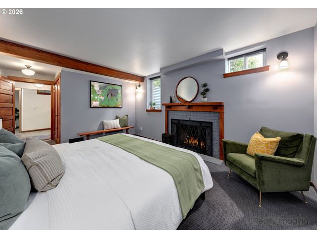 3640 Ne 69TH Ave, Portland, OR 97213