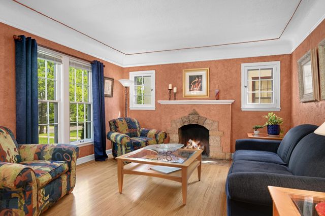 4216 Utica Avenue S, Saint Louis Park, MN 55416