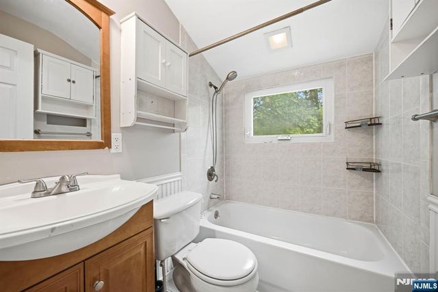 104 14th Street, Cresskill, NJ 07626