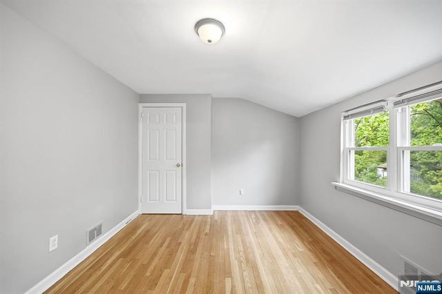 104 14th Street, Cresskill, NJ 07626