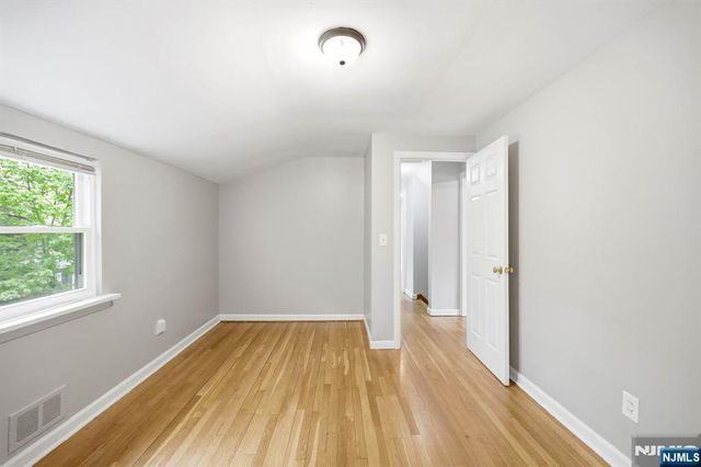 104 14th Street, Cresskill, NJ 07626