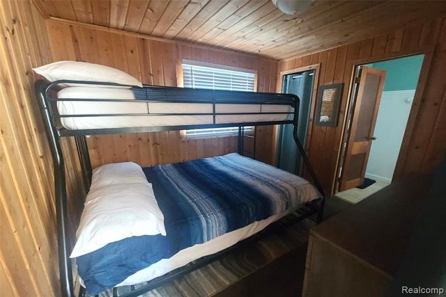 7710 N Us Highway 23, Oscoda, MI 48750