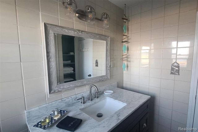 7710 N Us Highway 23, Oscoda, MI 48750