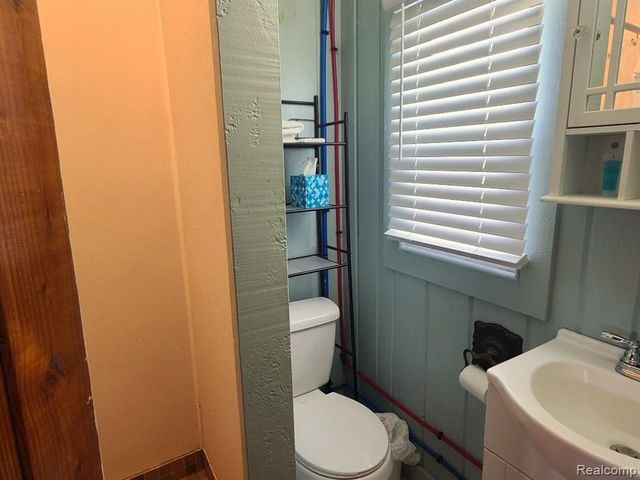 7710 N Us Highway 23, Oscoda, MI 48750