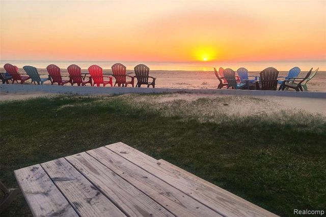 7710 N Us Highway 23, Oscoda, MI 48750