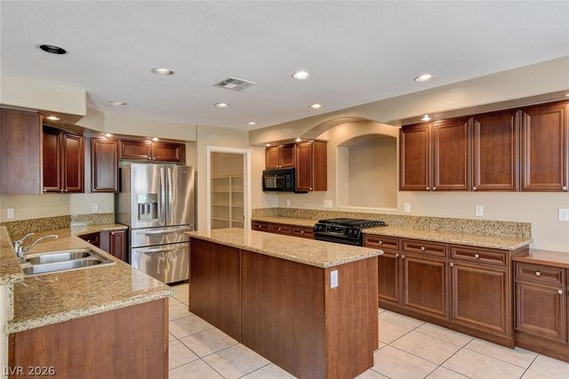 656 Doubleshot Lane, Henderson, NV 89052