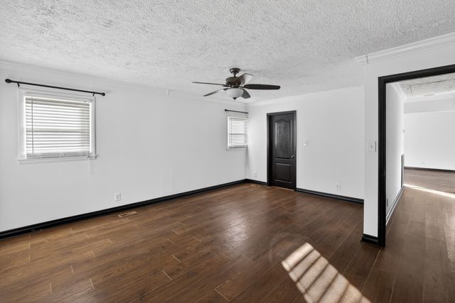 204 Homeward Ave, Winchester, TN 37398