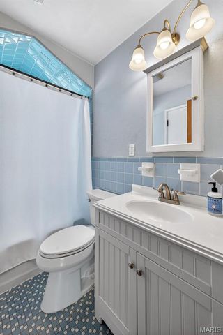 1335 Pinetree Lane, Webster Groves, MO 63119