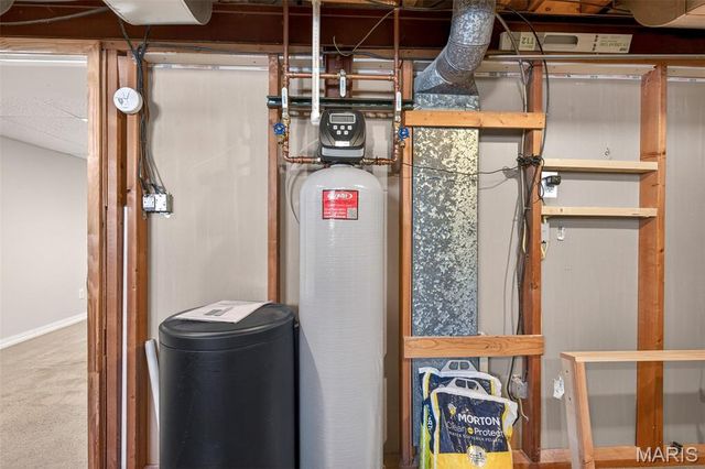 1335 Pinetree Lane, Webster Groves, MO 63119