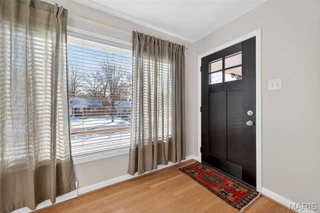 1335 Pinetree Lane, Webster Groves, MO 63119