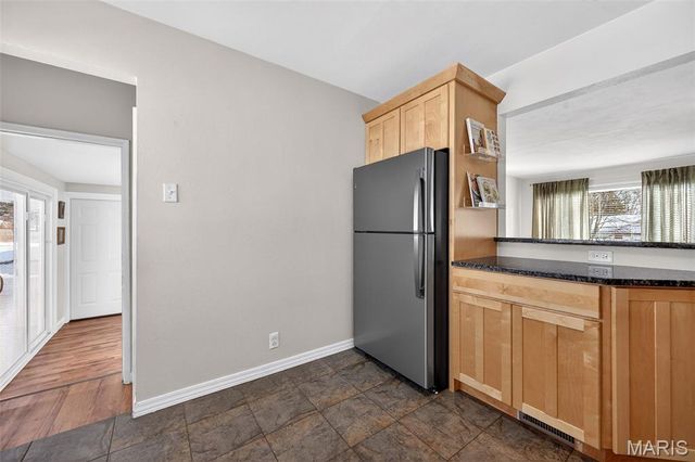 1335 Pinetree Lane, Webster Groves, MO 63119