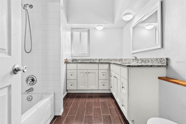 5711 21ST STREET W, Bradenton, FL 34207