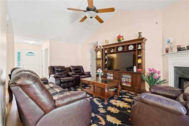 2010 Nichols Landing Way, Dacula, GA 30019