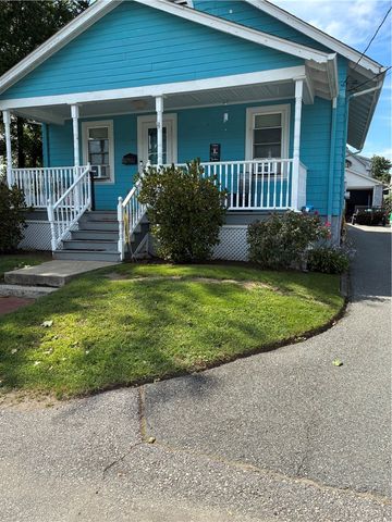 99 Phillips Avenue, Warwick, RI 02888