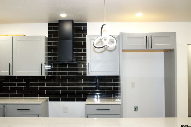 515 N Oleander St, Grand Saline, TX 75140