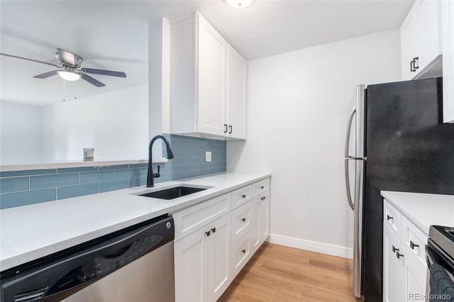 2231 S Vaughn Way 118B, Aurora, CO 80014