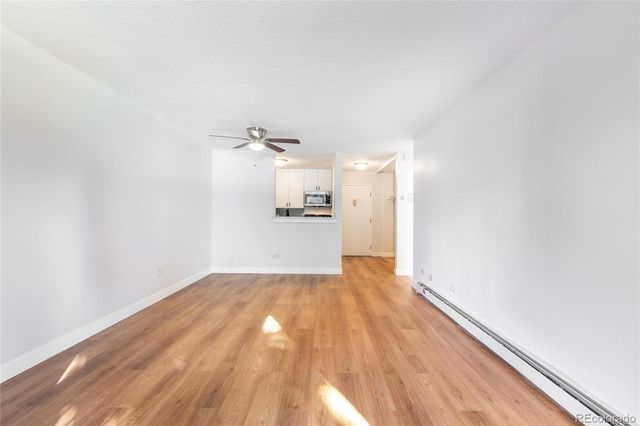 2231 S Vaughn Way 118B, Aurora, CO 80014