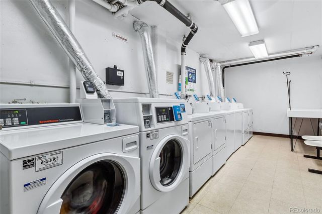 2231 S Vaughn Way 118B, Aurora, CO 80014