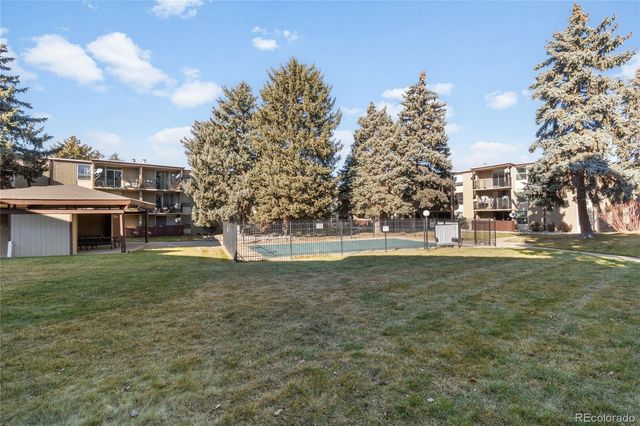 2231 S Vaughn Way 118B, Aurora, CO 80014