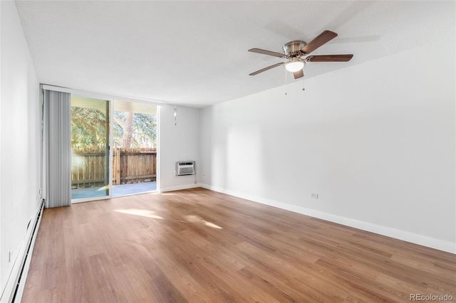 2231 S Vaughn Way 118B, Aurora, CO 80014