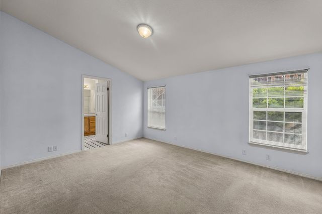 2325 NE Wintergreen Drive, Bend, OR 97701