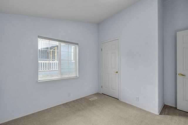 2325 NE Wintergreen Drive, Bend, OR 97701