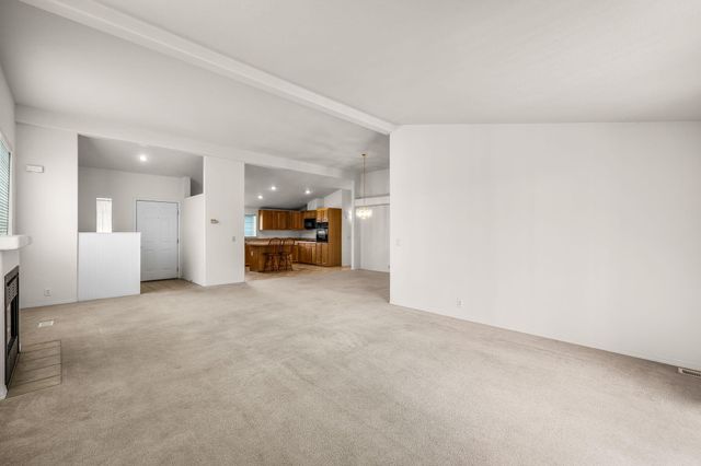 2325 NE Wintergreen Drive, Bend, OR 97701