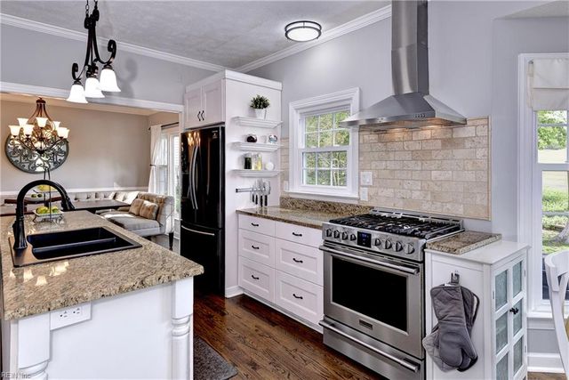 103 Bennington CT, Yorktown, VA 23693