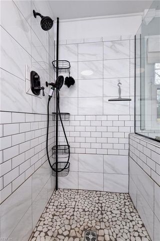 103 Bennington CT, Yorktown, VA 23693