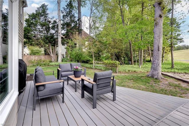 103 Bennington CT, Yorktown, VA 23693