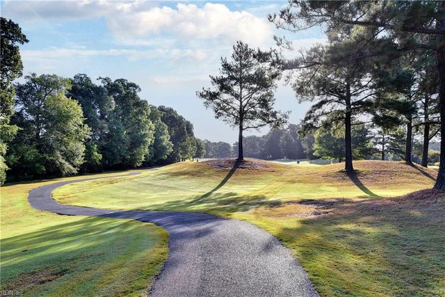 103 Bennington CT, Yorktown, VA 23693