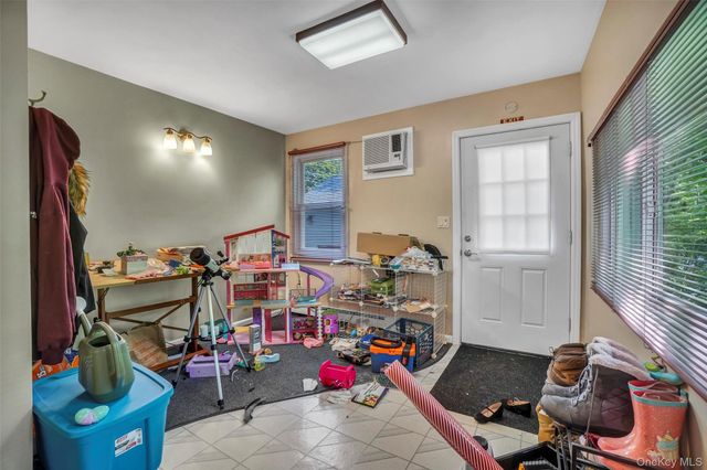 1400 Route 44, Pleasant Valley, NY 12569