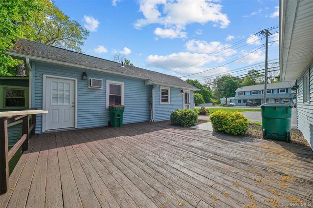 1400 Route 44, Pleasant Valley, NY 12569